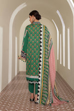 Load image into Gallery viewer, Emerald Green
